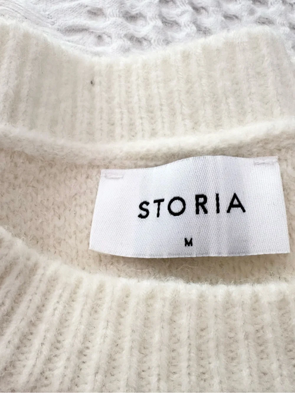 Storia Cream Star Sweater - Picture 3 of 7